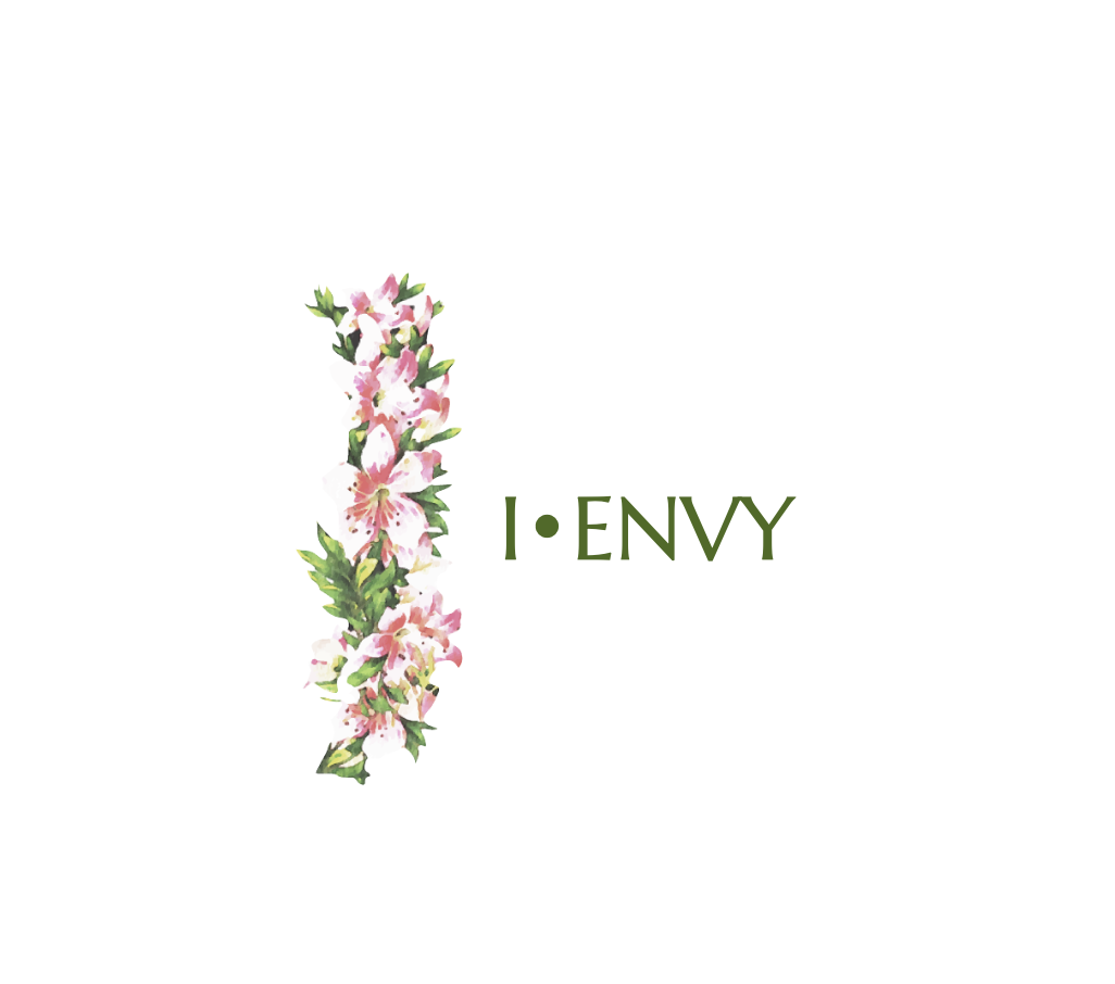 i•ENVY Lashes logo